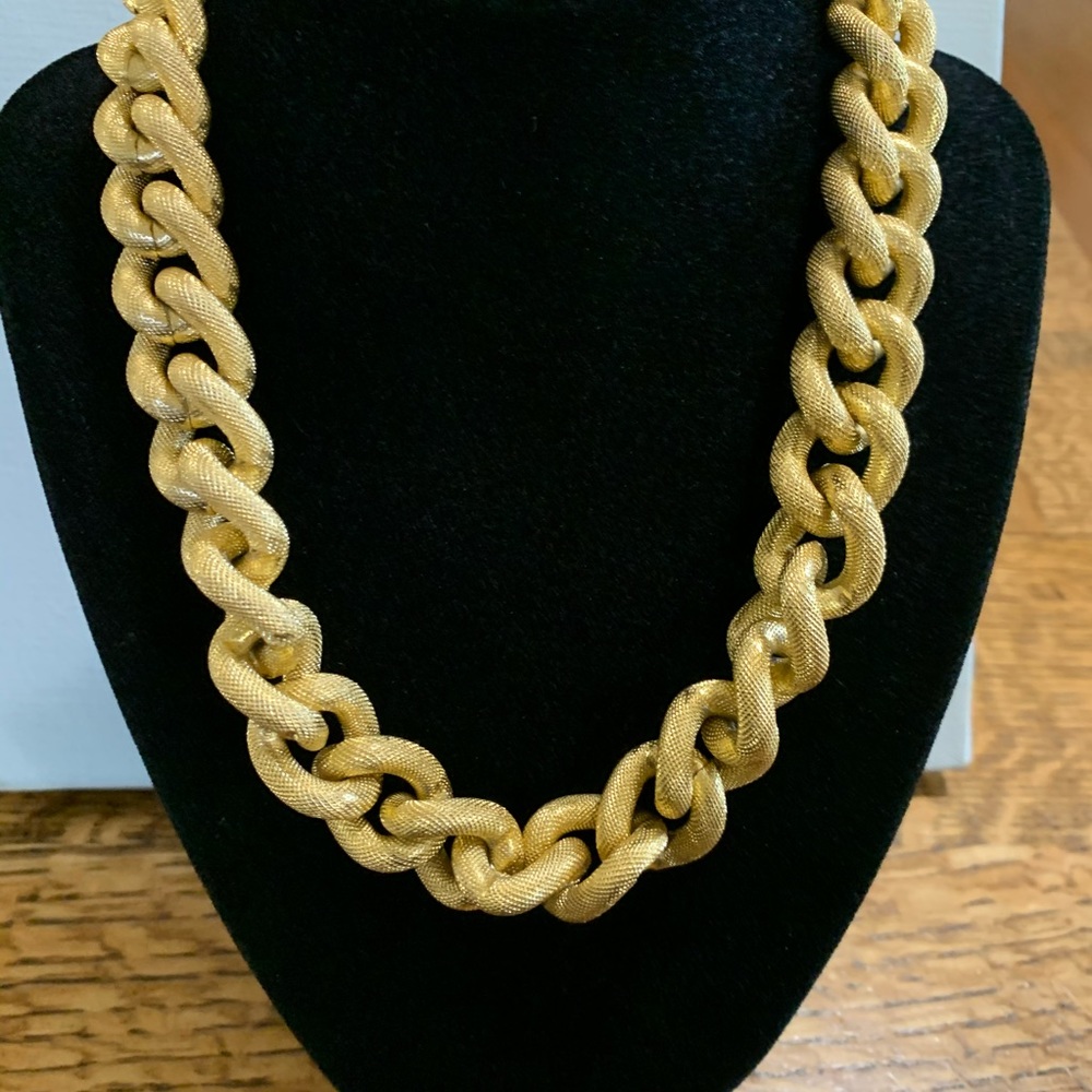 Vintage Chunky Textured  Chain Choker GoldTone